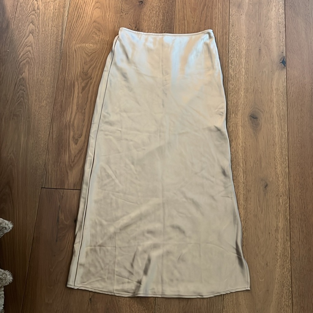 midi skirt